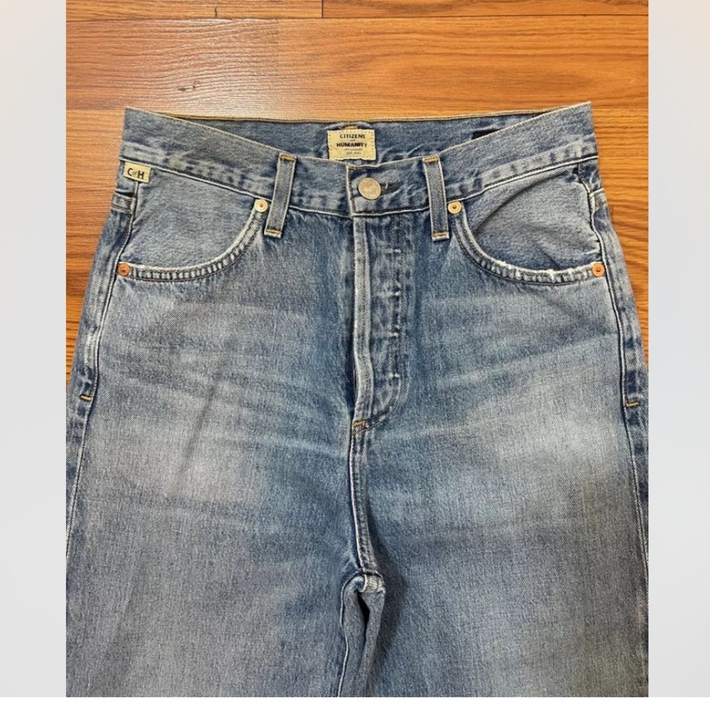 Citizens Of Humanity Light Blue Wide Leg Jeans - Picture 6 of 8